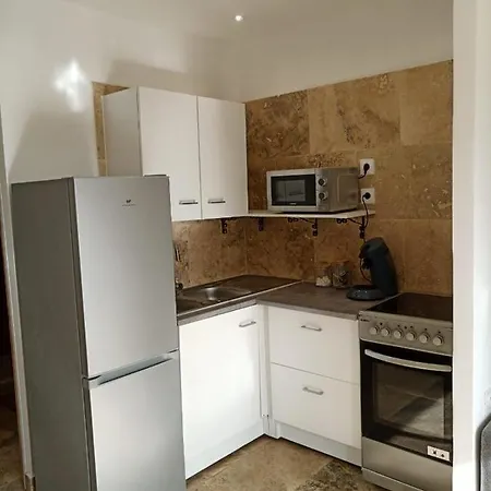 Lumineux Au Coeur De La Garrigue Apartment
