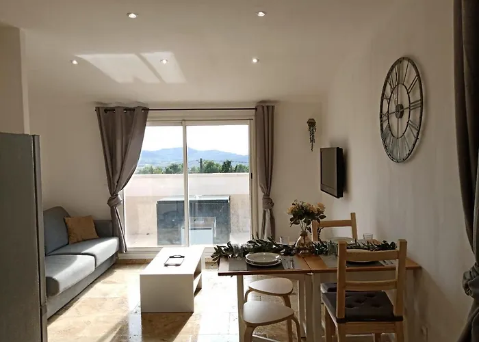 Lumineux Au Coeur De La Garrigue Apartment Saint-Nazaire (Gard)